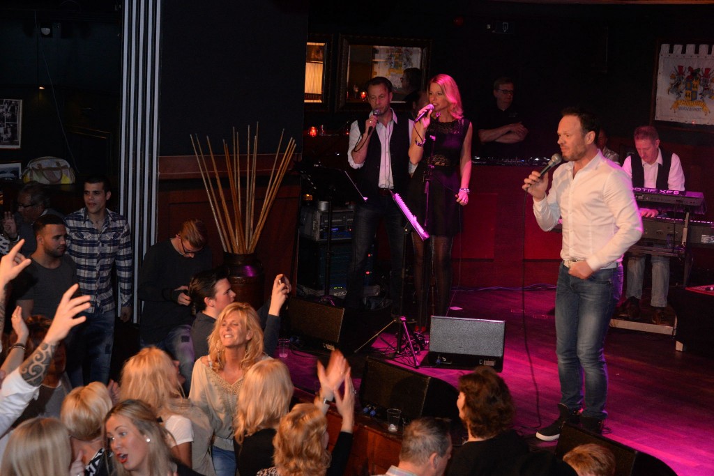 ../Images/Heel Noordwijkerhout zingt Hazes 404.jpg